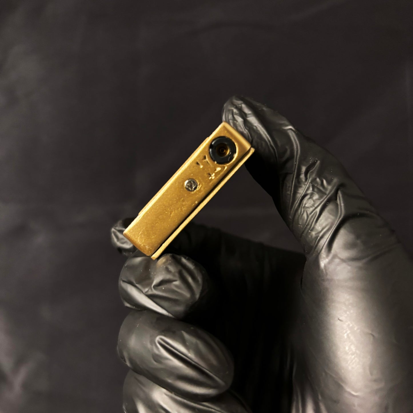 FY-Roxia Poke King Torch - Windproof Metal Torch Lighter for Kitchen & Outdoor, Cool Gold Design with Green Flame, Ideal Gift